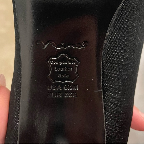 Nina Fulvia Black Satin Open Peep Toe High Heel Pump with Ruffles - Sz 6.5M/36.5 - Picture 9 of 9